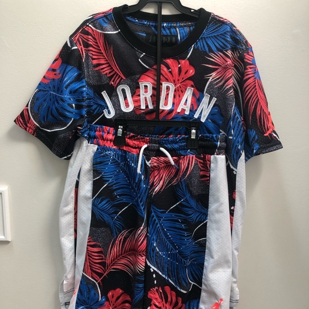 Jordan Set - Picture 6 of 7